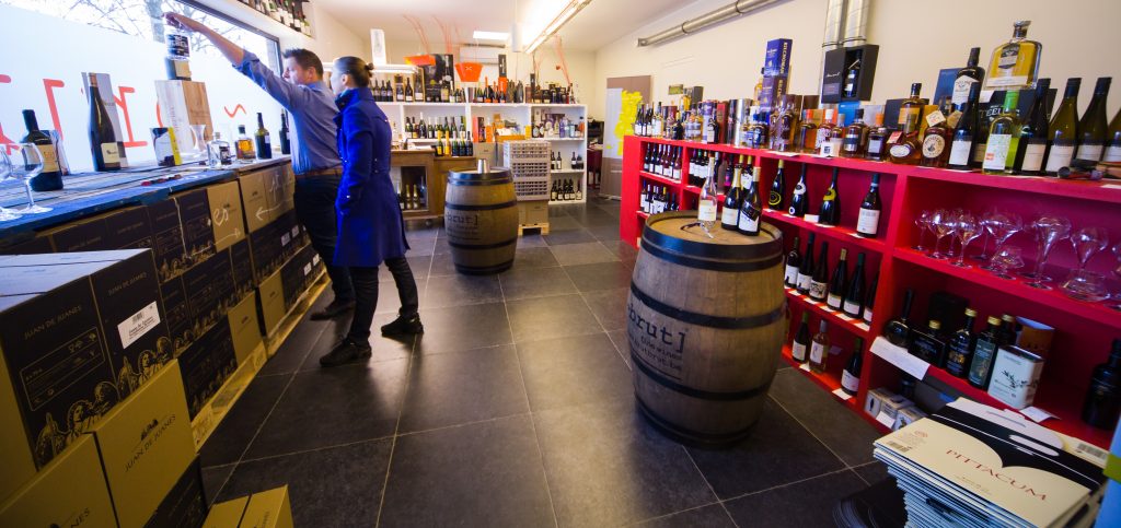 'Brut' Wine Shop, Bilzen/Courtesy Anuschka Theunissen