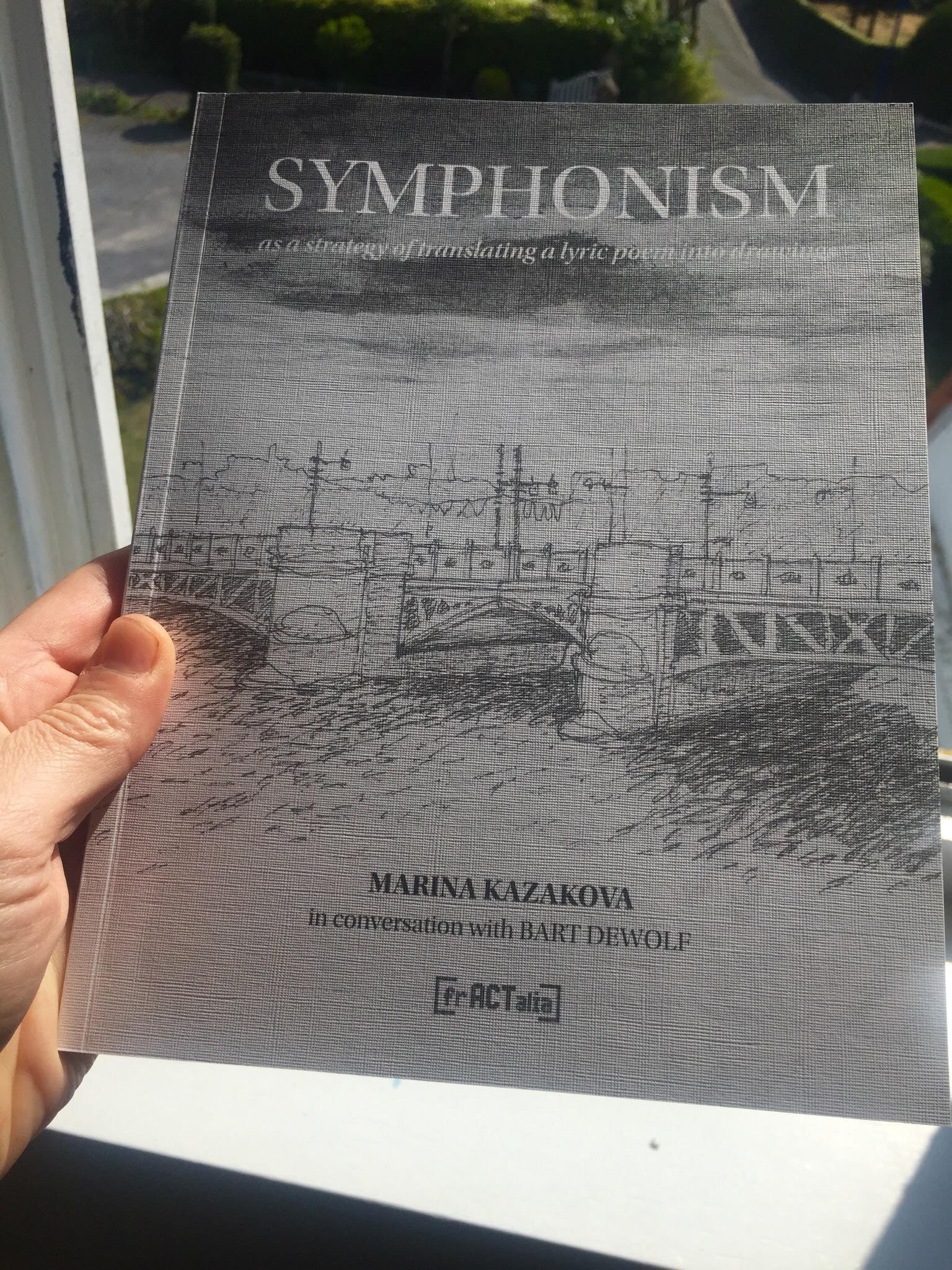 The book “Symphonism as a strategy of translating a lyric poem into drawings” is published by Fractalia Press